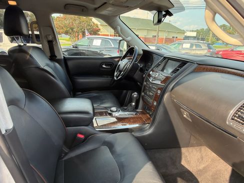 Used 2020 Nissan Armada SL w/ Premium Package AWD/4WD image 9