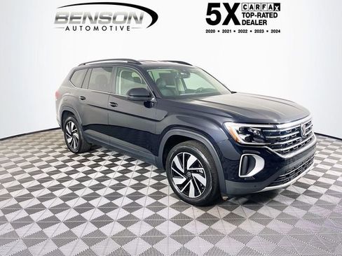Used 2024 Volkswagen Atlas SE FWD image 1