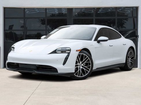Used 2022 Porsche Taycan RWD image 1