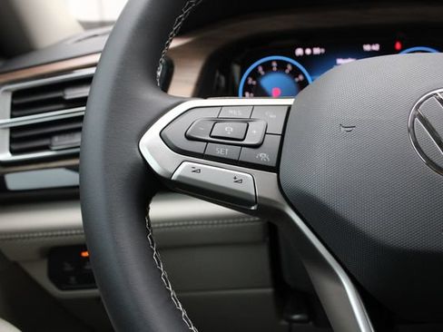 New 2026 Volkswagen Atlas SE AWD/4WD image 12