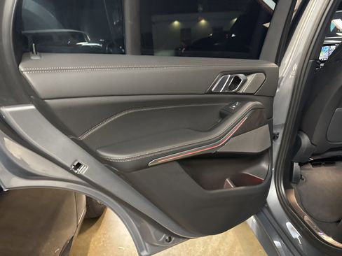 Used 2024 BMW X5 xDrive40i w/ M Sport Package image 13