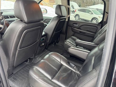 Used 2008 GMC Yukon XL Denali image 23