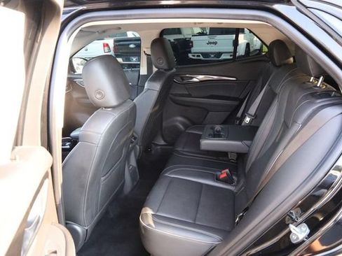 Used 2021 Buick Envision Essence w/ Sport Touring Package FWD image 10