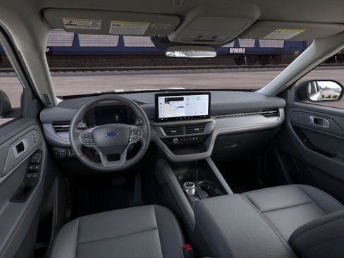 New 2026 Ford Explorer Active AWD/4WD image 9