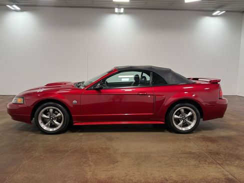 Used 2004 Ford Mustang GT RWD image 26