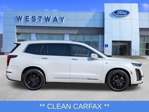 Used 2025 Cadillac XT6 Premium Luxury w/ Technology Package FWD image 2