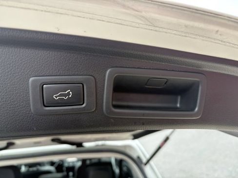 Used 2014 Subaru Forester 2.0XT Touring image 18