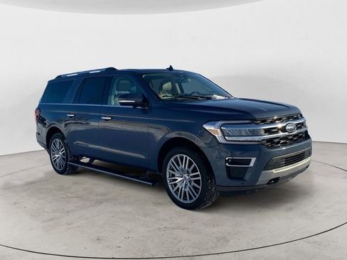 Used 2023 Ford Expedition Max Limited image 7