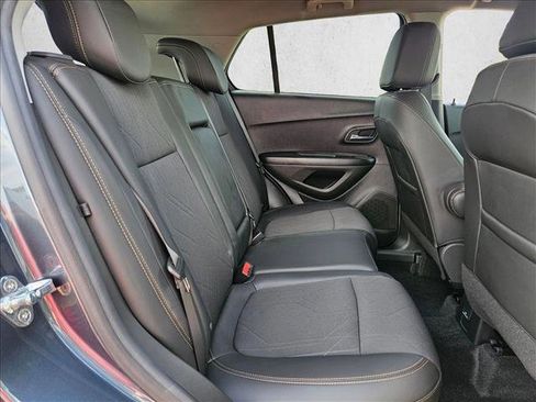 Used 2022 Chevrolet Trax LT w/ Driver Confidence Package AWD/4WD image 25