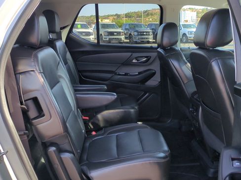 Used 2021 Chevrolet Traverse Premier w/ LPO, 'HIT The Road' Package FWD image 29