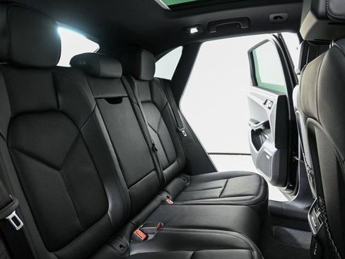 New 2026 Porsche Macan AWD/4WD image 22
