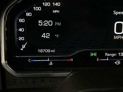 Used 2025 GMC Sierra 3500 AT4 w/ AT4 Premium Plus Package image 16