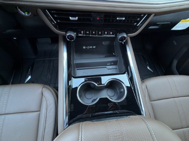 New 2027 Chevrolet Tahoe High Country AWD/4WD image 18
