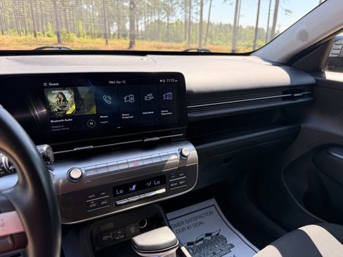 Used 2024 Hyundai Kona SEL image 18