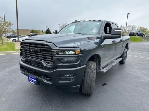 New 2026 RAM 2500 Tradesman w/ Safety Group AWD/4WD image 8