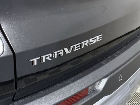 New 2026 Chevrolet Traverse LT w/ Driver Confidence Package image 32
