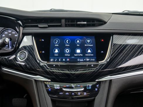 New 2025 Cadillac XT6 Premium Luxury image 21