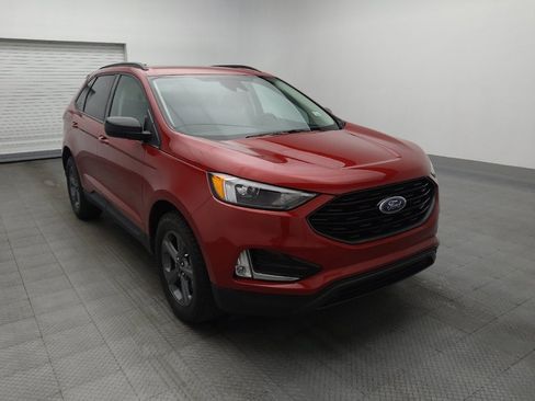 Used 2023 Ford Edge SEL w/ Sport Appearance Package image 13