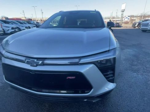 Used 2024 Chevrolet Blazer EV RS image 4