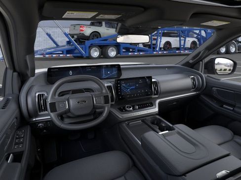 New 2026 Ford Expedition Platinum w/ Stealth Appearance Package AWD/4WD image 9