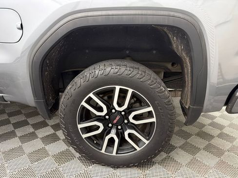 Used 2022 GMC Sierra 1500 AT4 w/ AT4 Premium Package AWD/4WD image 21