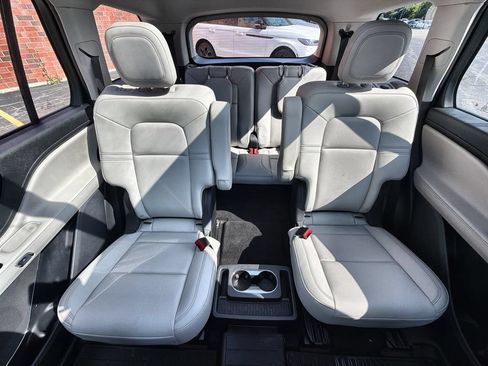 Certified 2026 Lincoln Aviator 2WD image 26