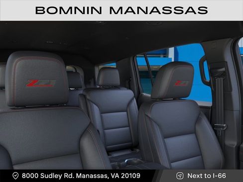 New 2026 Chevrolet Traverse Z71 image 24