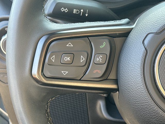 Certified 2025 Jeep Wrangler Unlimited Rubicon w/ Convenience Group AWD/4WD image 28