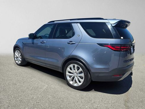 Used 2023 Land Rover Discovery S AWD/4WD image 3