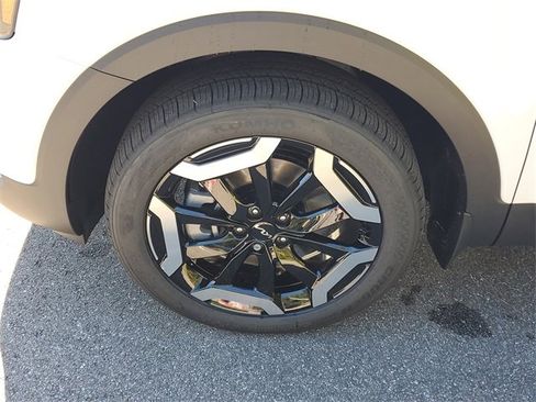 New 2025 Kia Telluride S image 39