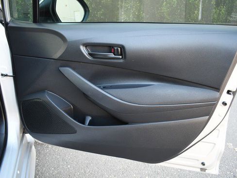 Certified 2024 Toyota Corolla LE image 23