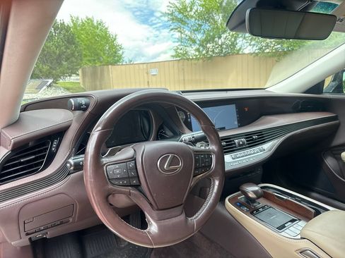 Used 2018 Lexus LS 500 AWD image 14