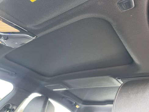 Used 2020 BMW 740i w/ M Sport Package image 16