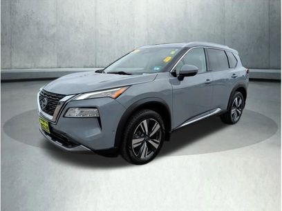 Used 2023 Nissan Rogue SL w/ SL Premium Package