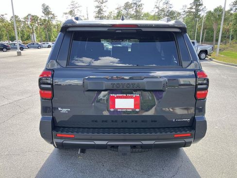 New 2026 Toyota 4Runner TRD Off-Road Premium AWD/4WD image 4