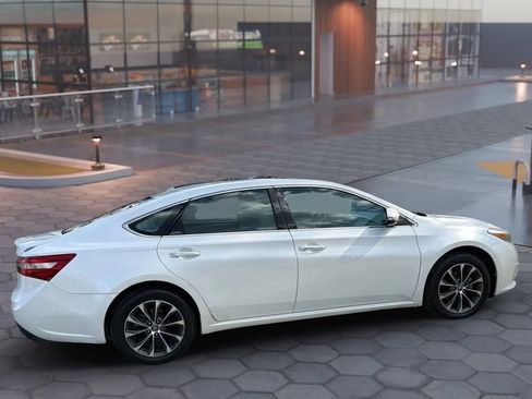 Used 2017 Toyota Avalon XLE FWD image 13