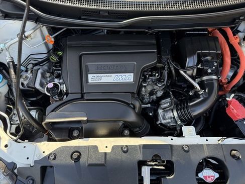 Used 2015 Honda Civic Hybrid image 32