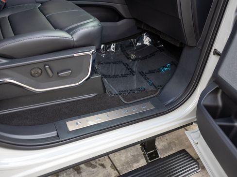 Used 2026 Ford F450 Platinum image 40