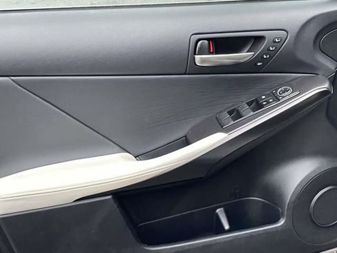 Used 2023 Lexus IS 350 F Sport w/ Navigation Package image 13