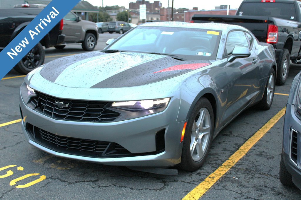 Used 2023 Chevrolet Camaro LT w/ Technology Package RWD image 1