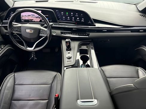 Used 2023 Cadillac Escalade ESV Sport w/ Touring Package AWD/4WD image 17
