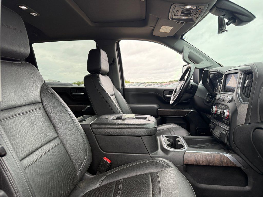 Used 2022 GMC Sierra 2500 Denali w/ Denali Black Diamond Edition AWD/4WD image 41