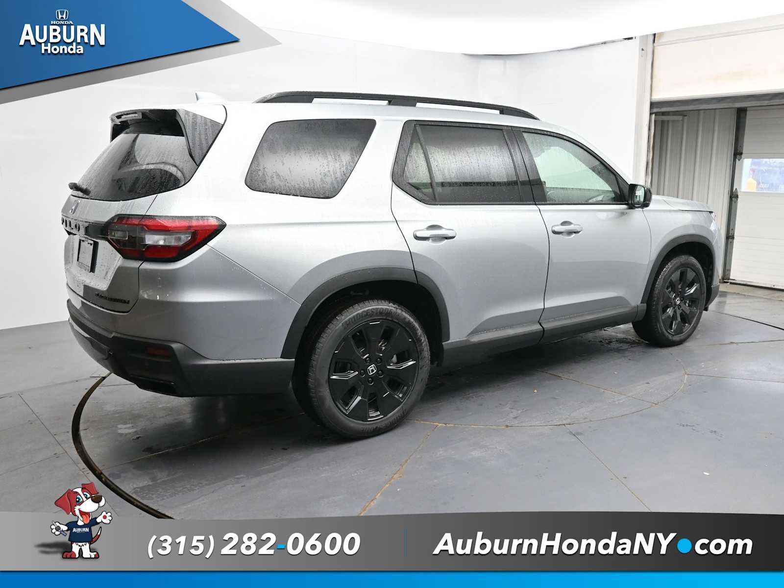 New 2026 Honda Pilot Black Edition image 15