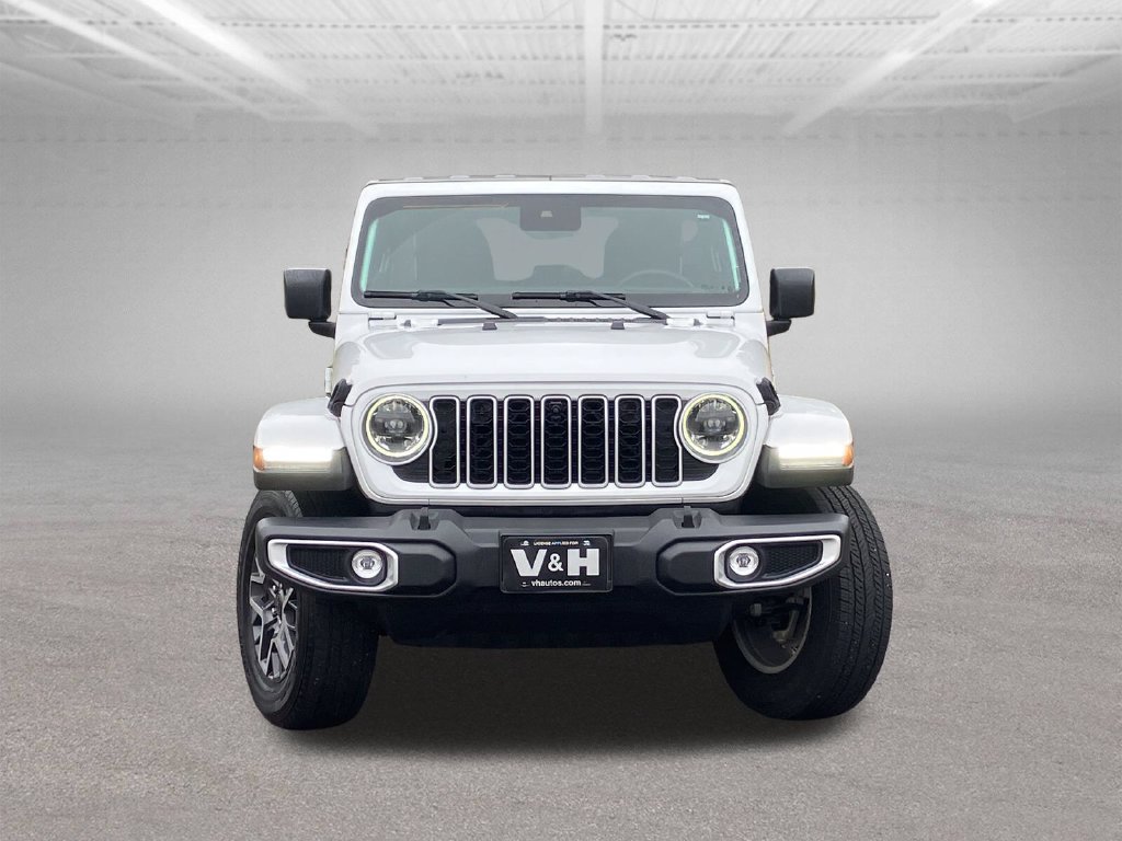 Used 2024 Jeep Wrangler Unlimited Sahara w/ Technology Group AWD/4WD image 30