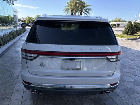 Certified 2023 Lincoln Aviator Reserve w/ Equipment Group 201A image 3