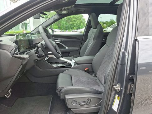 New 2026 Audi SQ5 Premium Plus AWD/4WD image 6