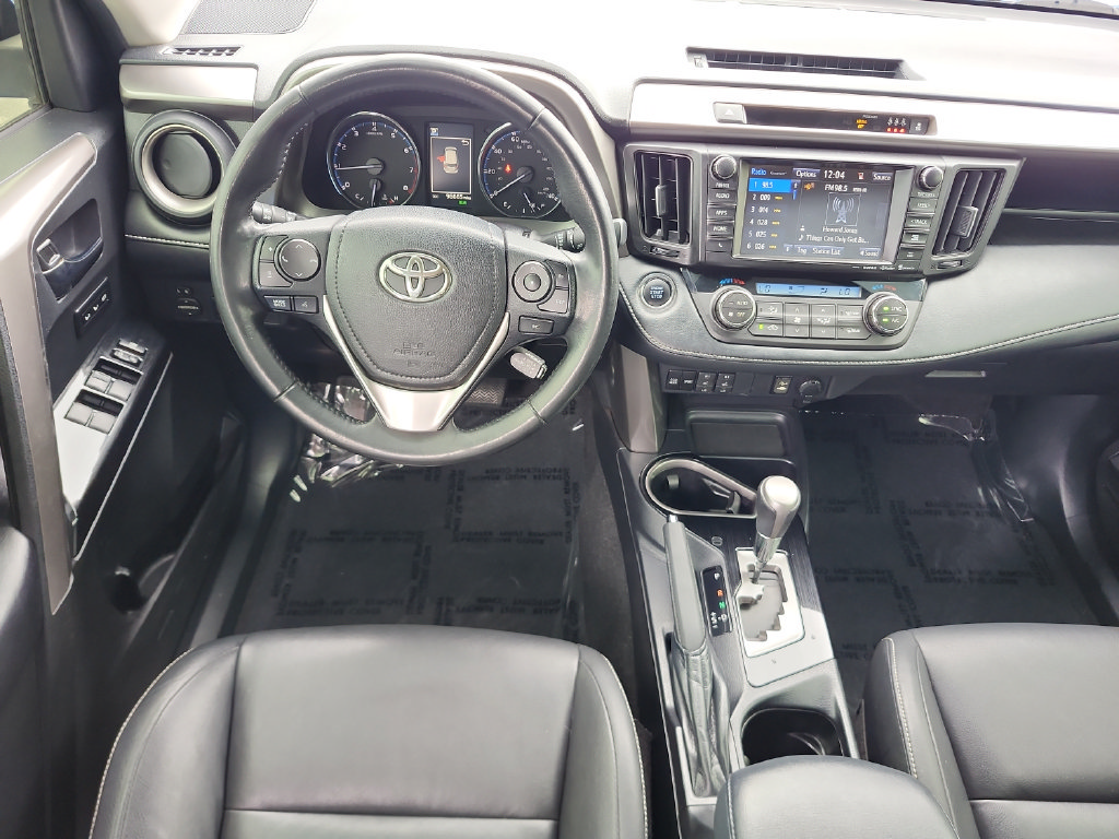 Used 2018 Toyota RAV4 Limited FWD image 20