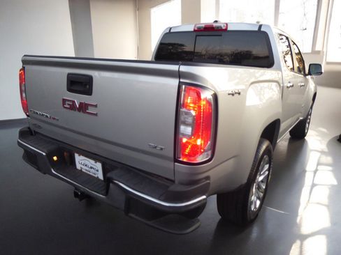 Used 2017 GMC Canyon SLT w/ Trailering Package image 10