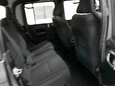 Used 2022 Jeep Gladiator Sport w/ Trailer Tow Package image 16