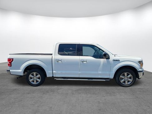Used 2018 Ford F150 XLT w/ Equipment Group 302A Luxury RWD image 2